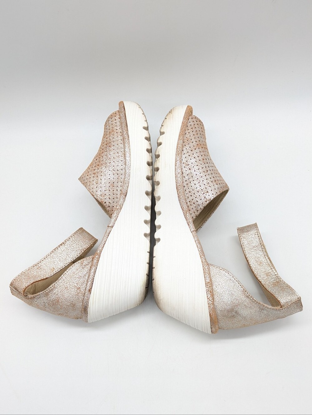 Fly London Yake Metallic Brown Silver Perforated Leather Wedge Heel Sandal 39 - Picture 5 of 10